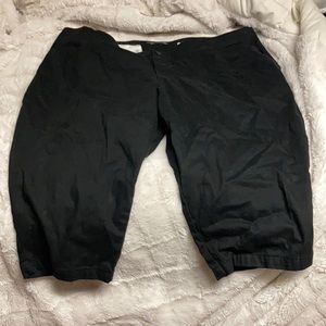 Riders by lee size 24w capris black